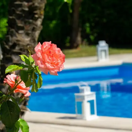 Willa Seiano Sleeps 8 Pool Air Con Wifi *