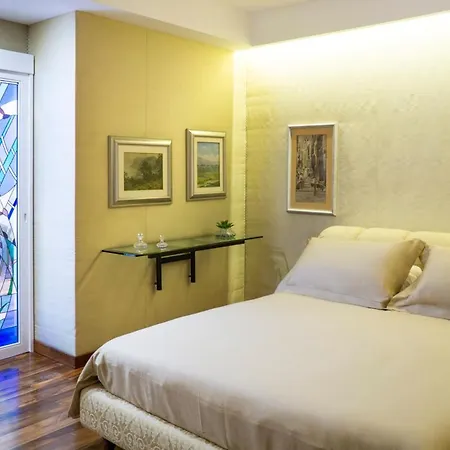 Seiano Sleeps 8 Pool Air Con Wifi * Nerano