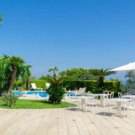 Seiano Sleeps 8 Pool Air Con Wifi * Nerano